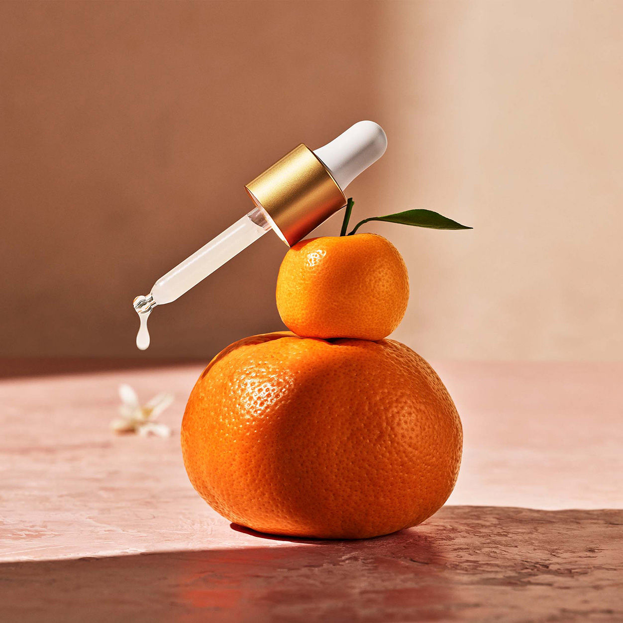 Oasis Bright Multi Brightening Serum