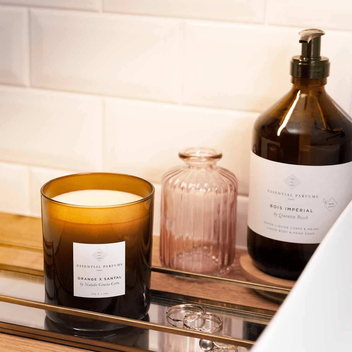 Orange X Santal Scented Candle - Levo