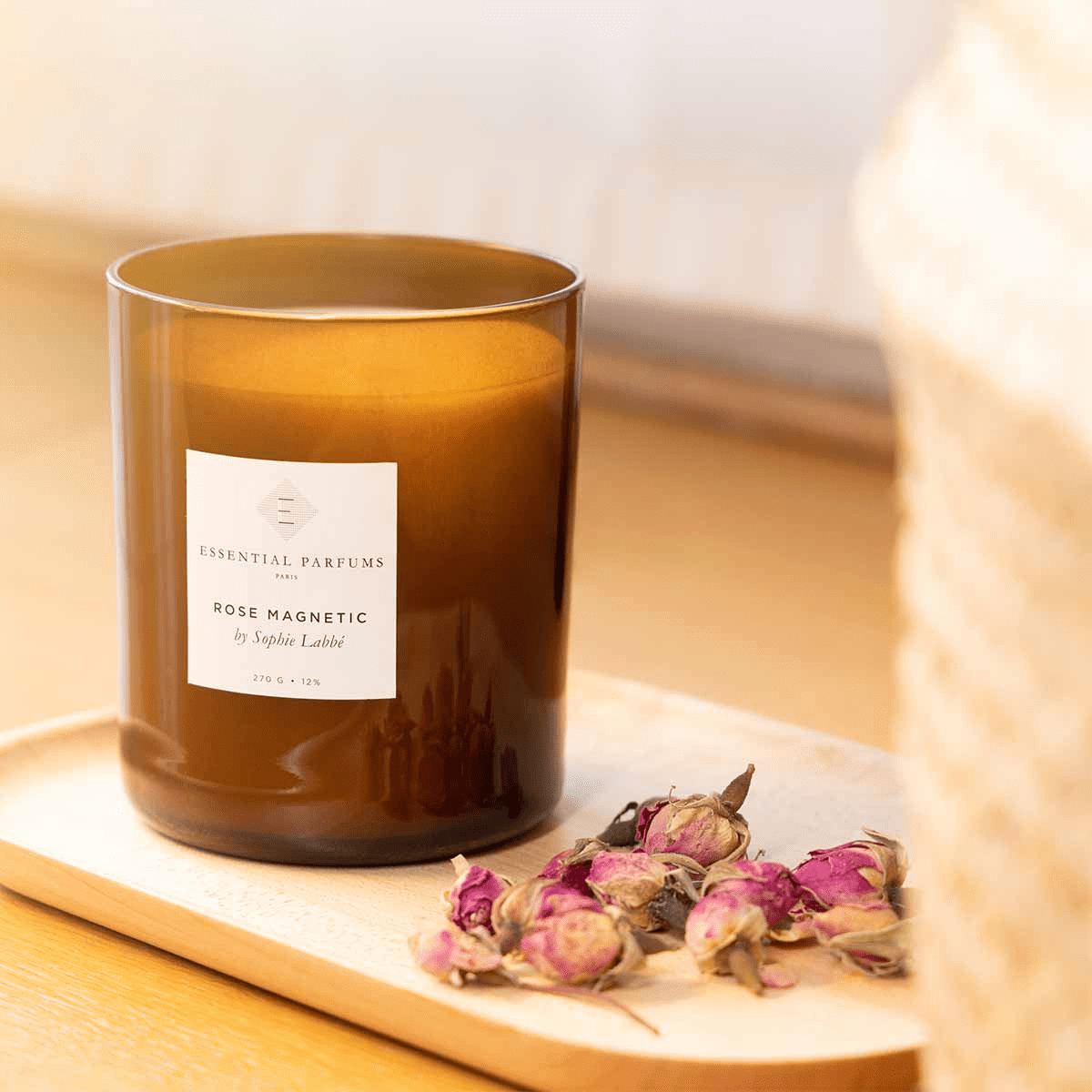 Rose Magnetic Scented Candle - Levo