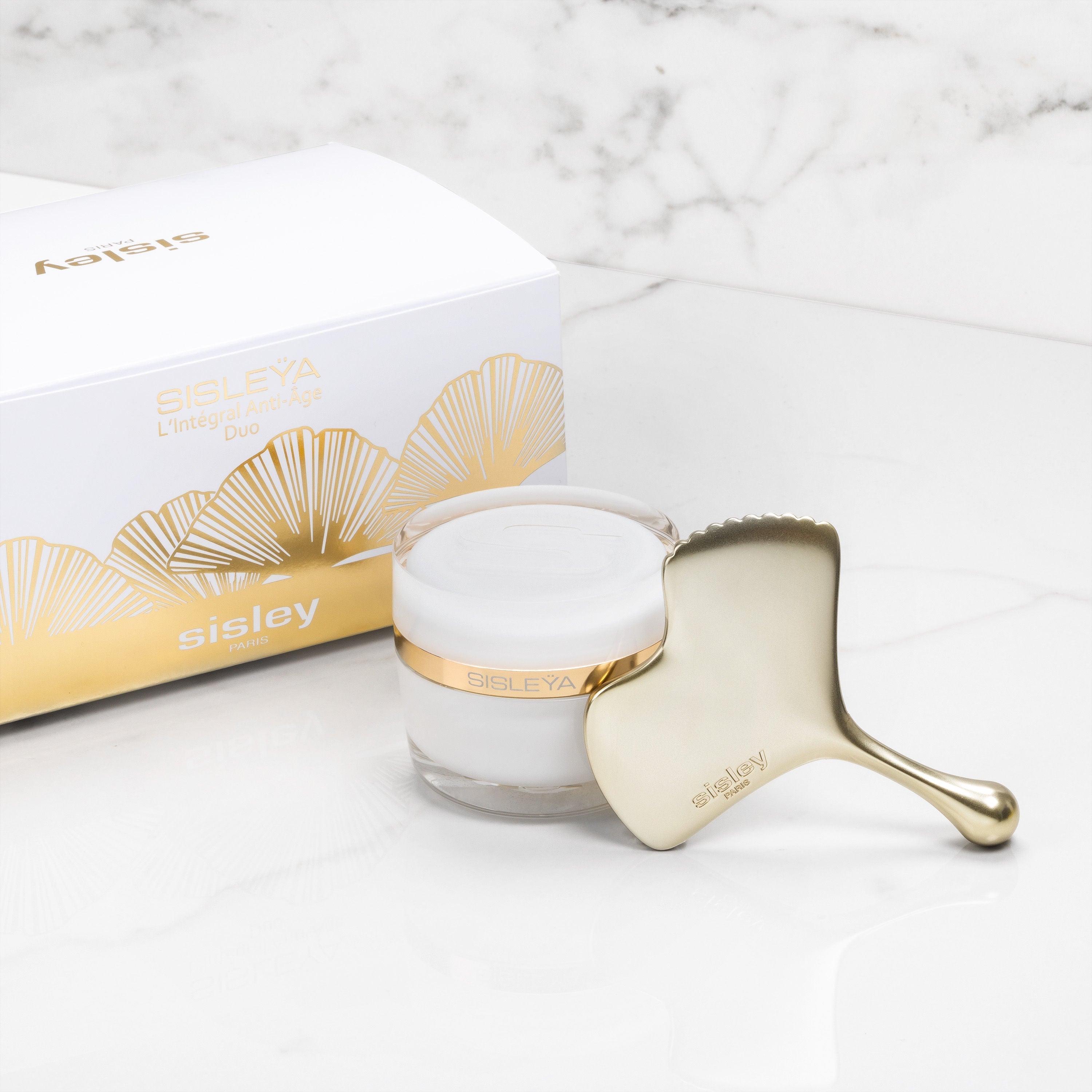 Sisleÿa L'Intégral Anti-Age and Ginkgo Gua Sha Duo Set