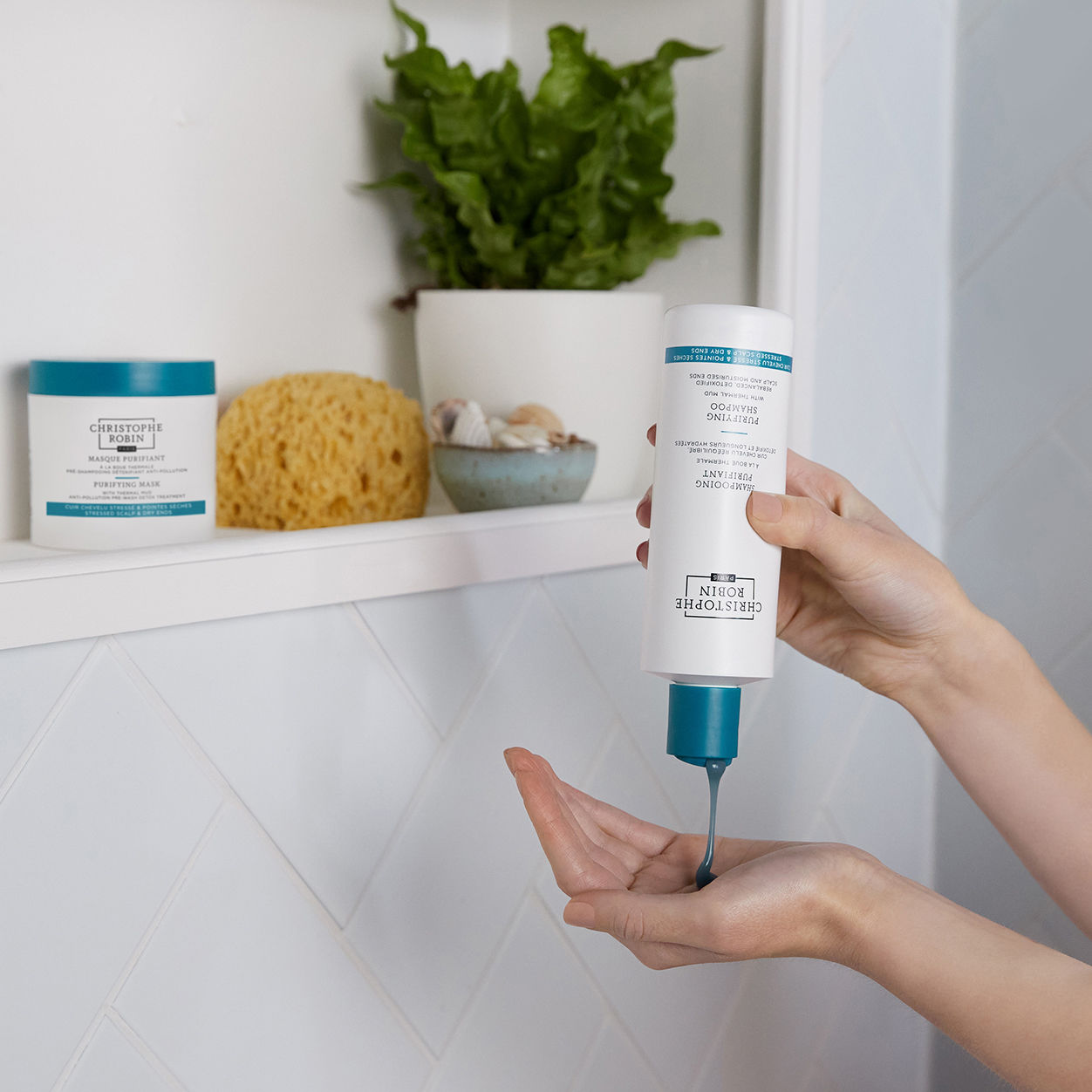 Purifying Shampoo with Thermal Mud