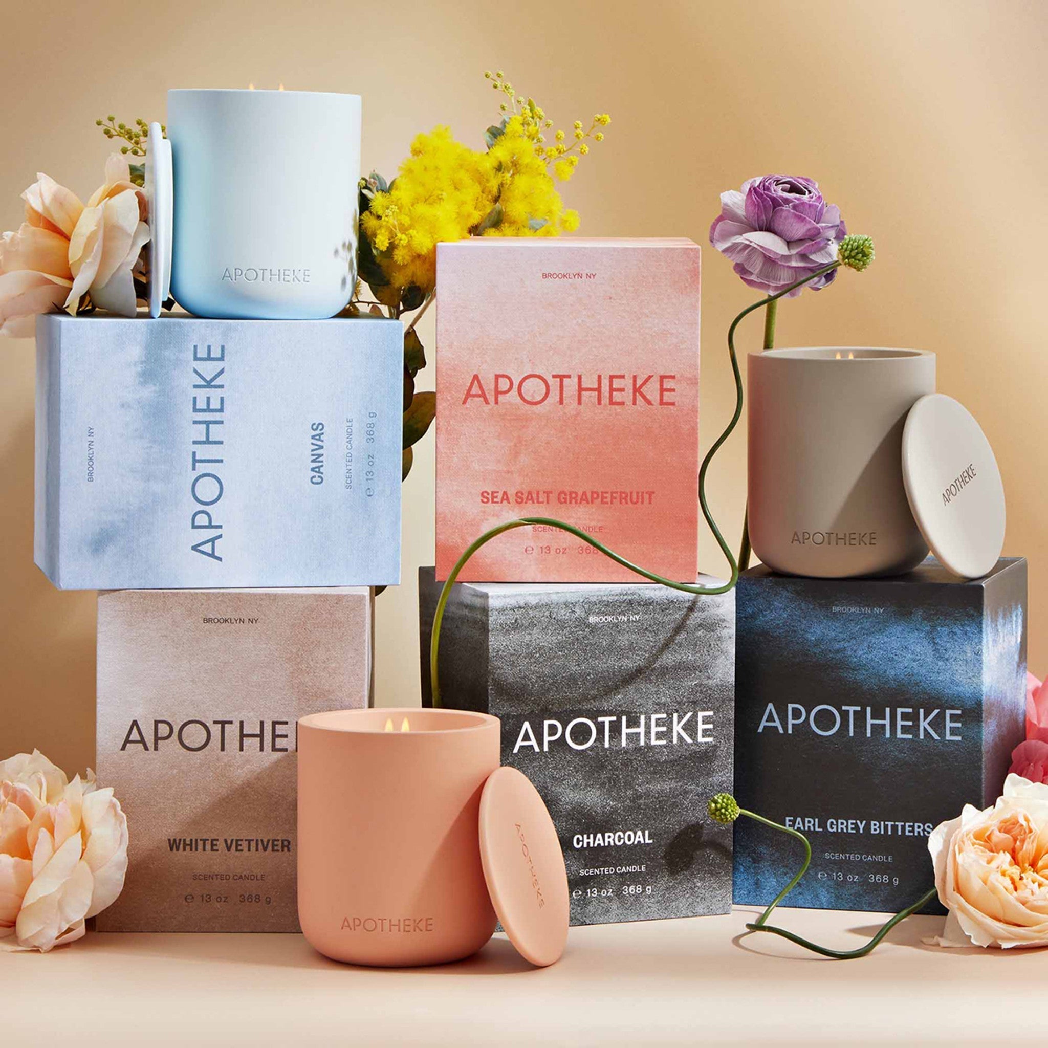 White Vetiver 2-Wick Ceramic Scented Candle