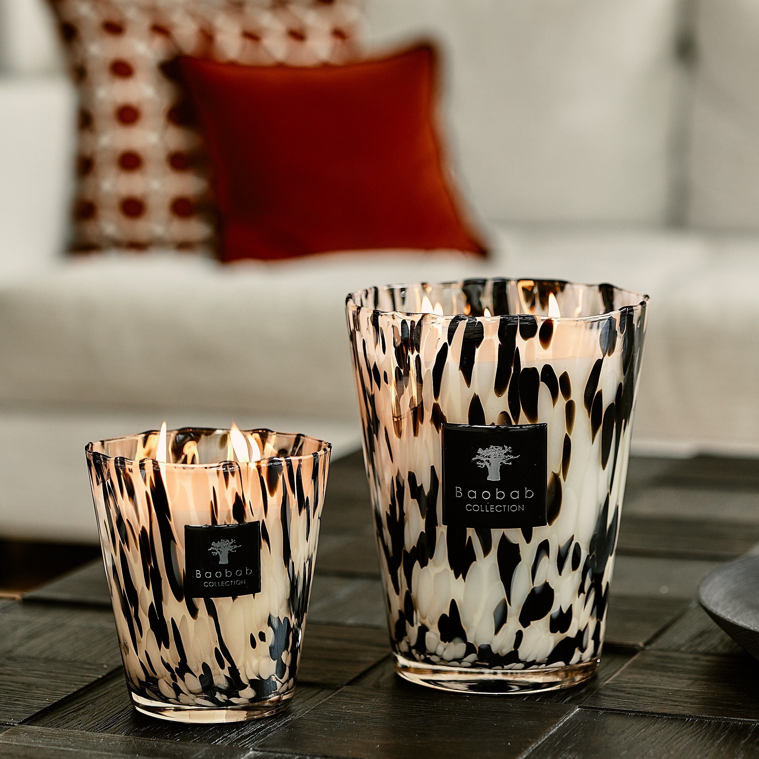 Pearls Black Candle