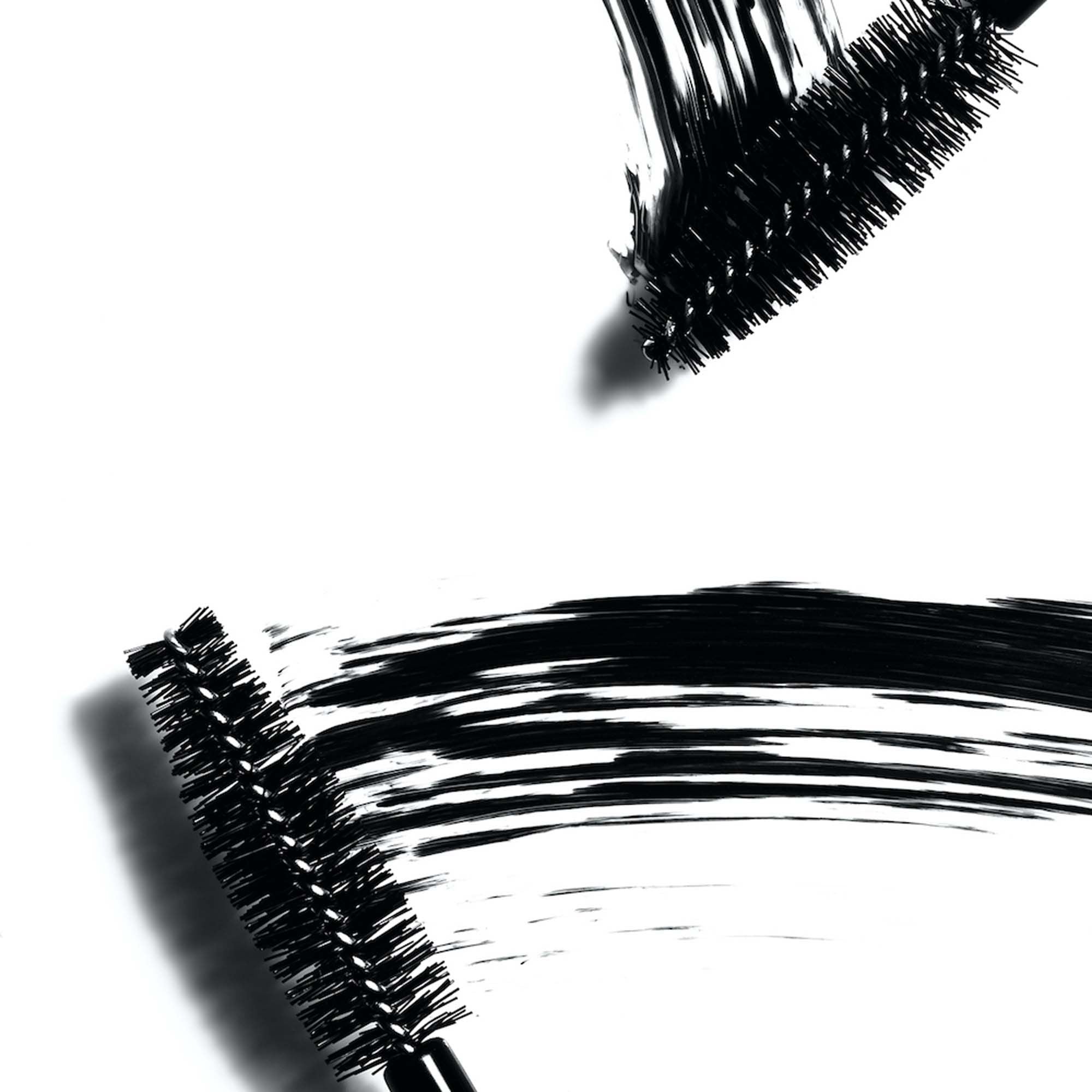Straight Up Volumizing Peptide Mascara