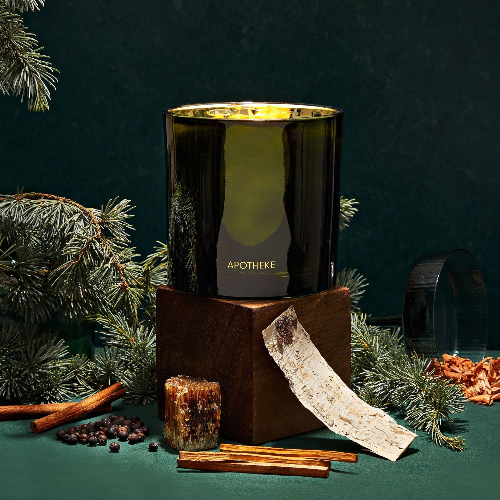 Juniper Birch Scented Candle (Limited Edition)