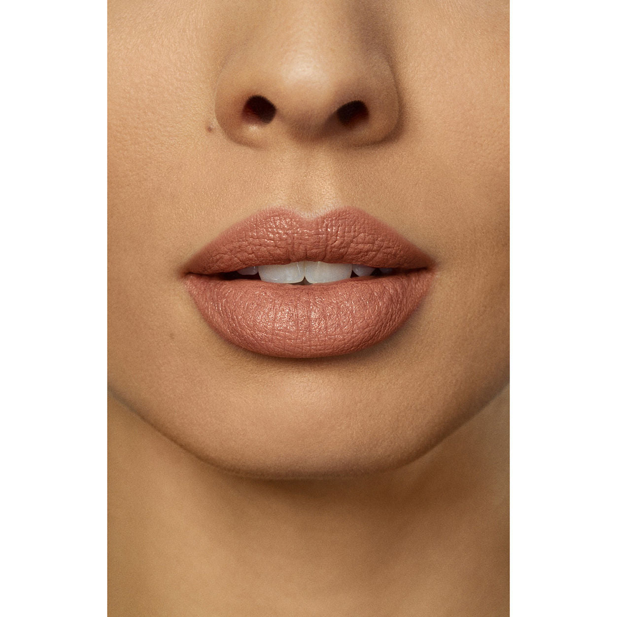 Rouge Essentiel Silky Crème Lipstick