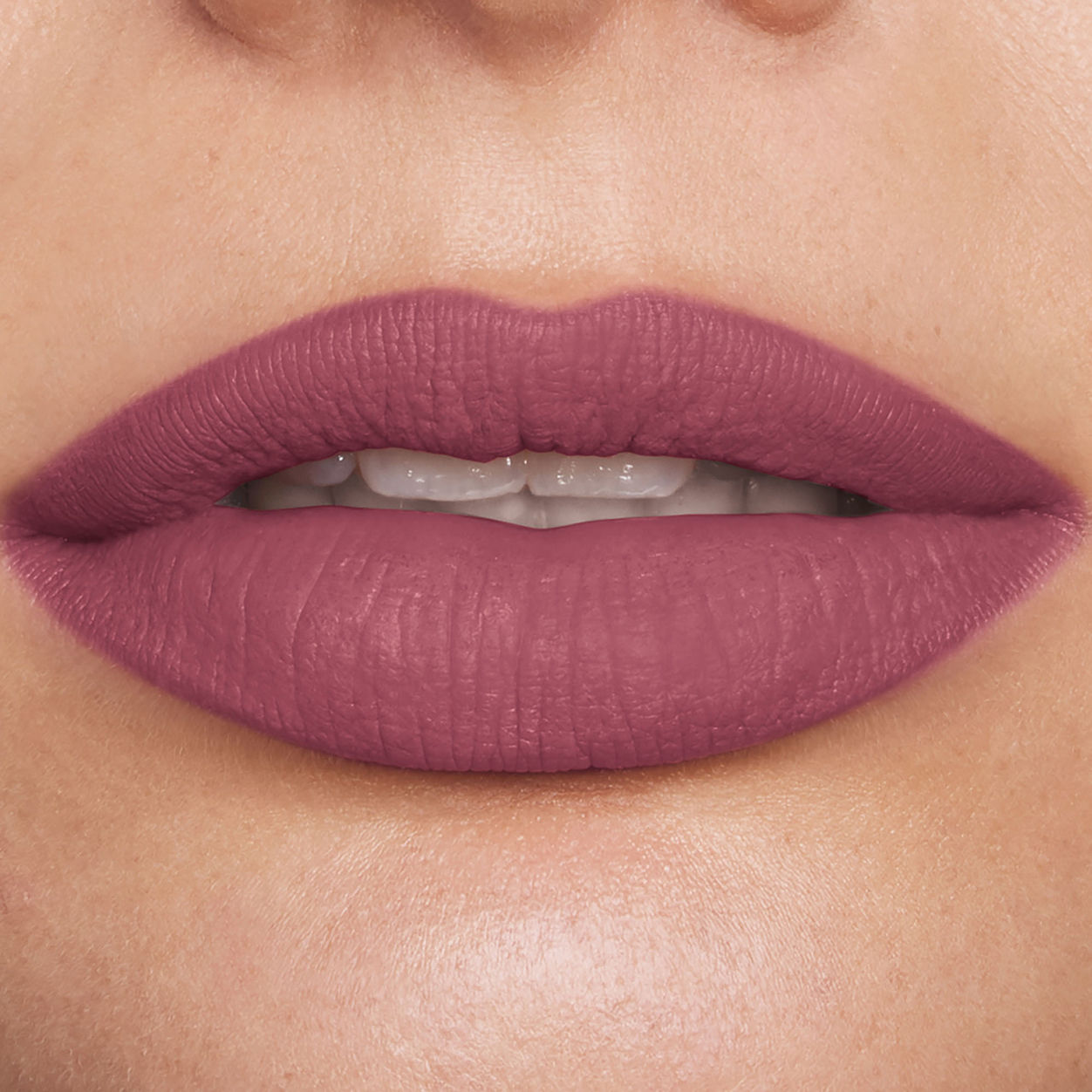 Velour Extreme Matte Lipstick