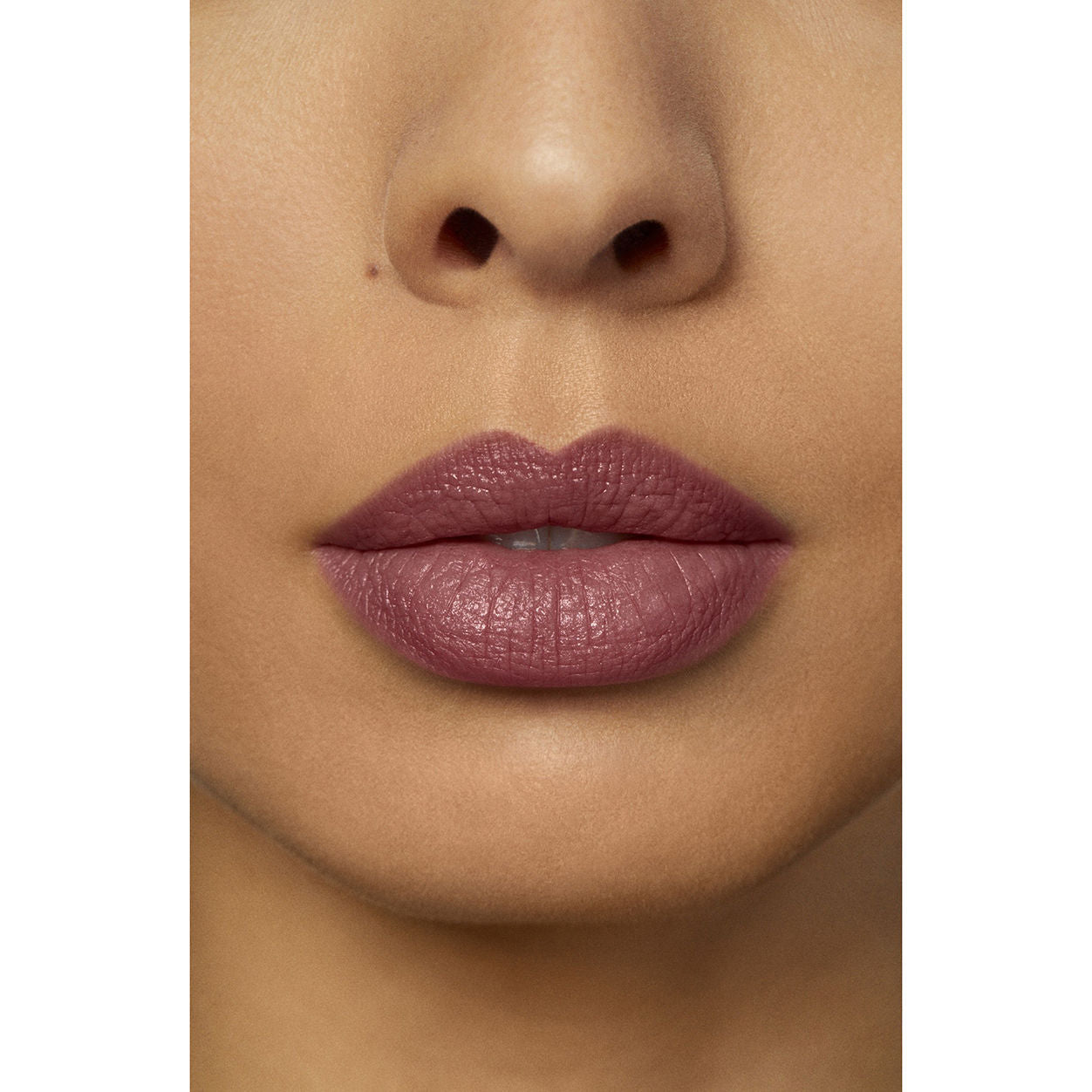 Rouge Essentiel Silky Crème Lipstick