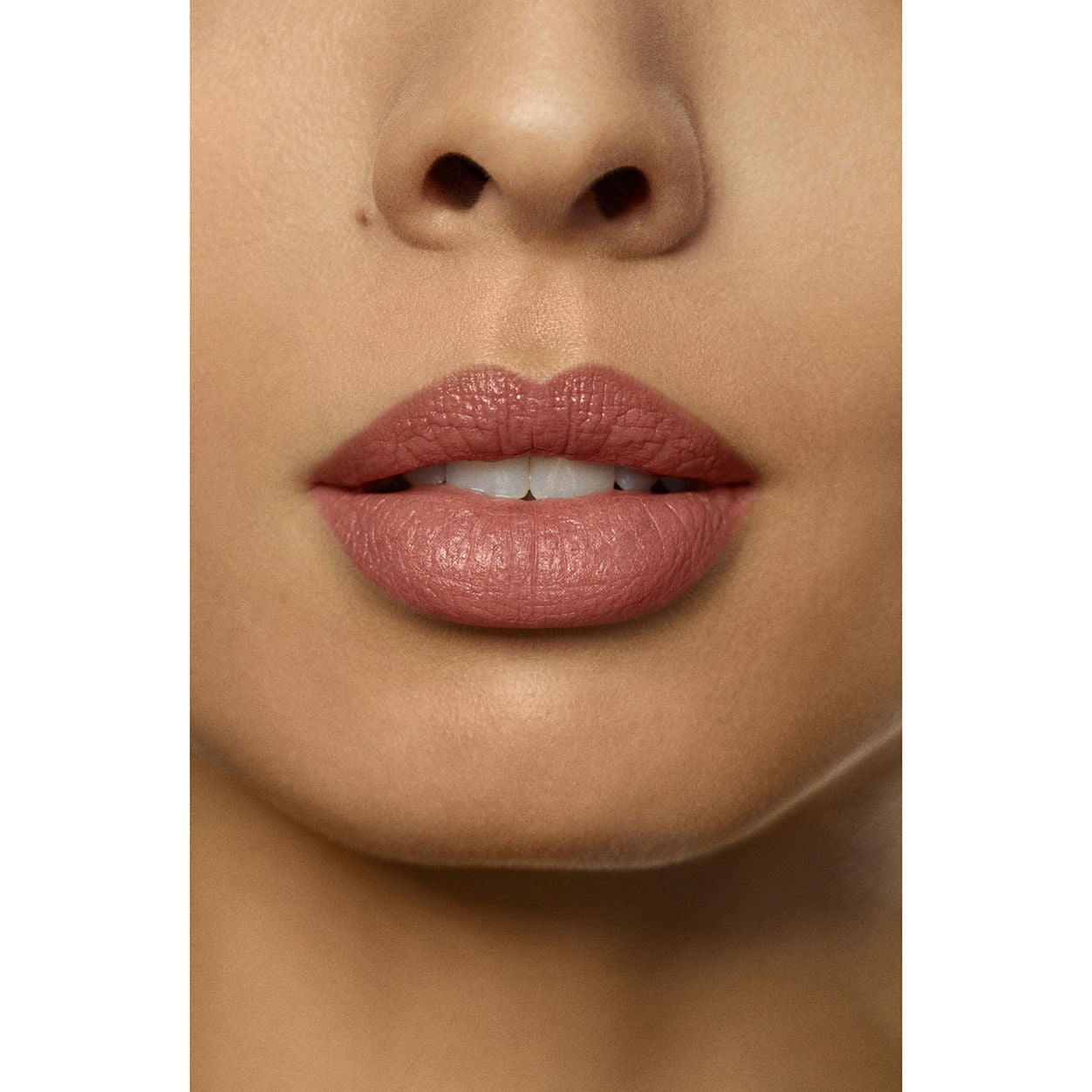 Rouge Essentiel Silky Crème Lipstick