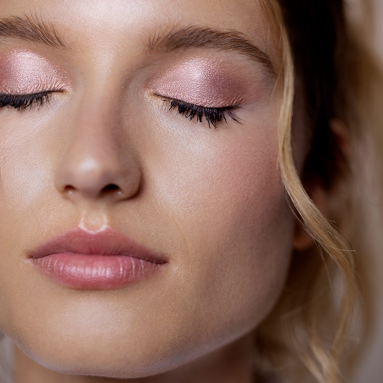 Ombre Éclat Liquide Eyeshadow