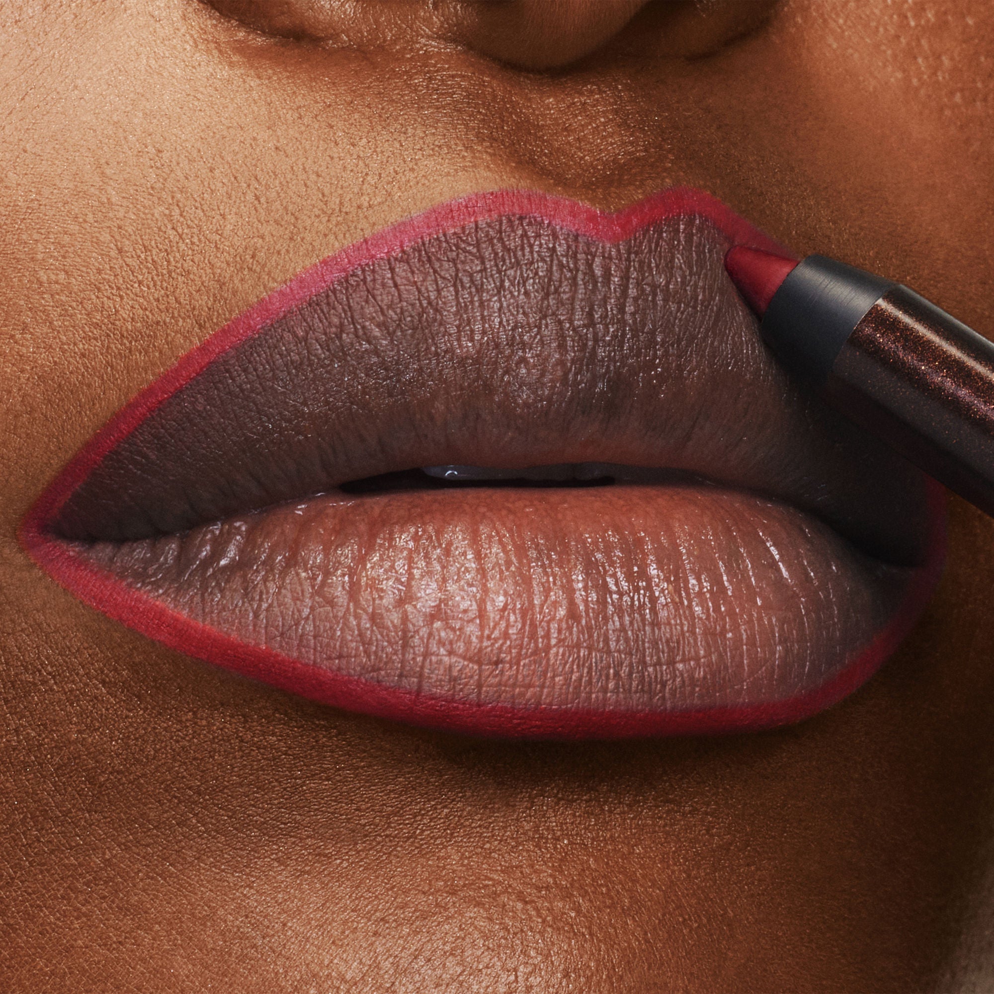 Runway Lip Liner Pencil in Matte