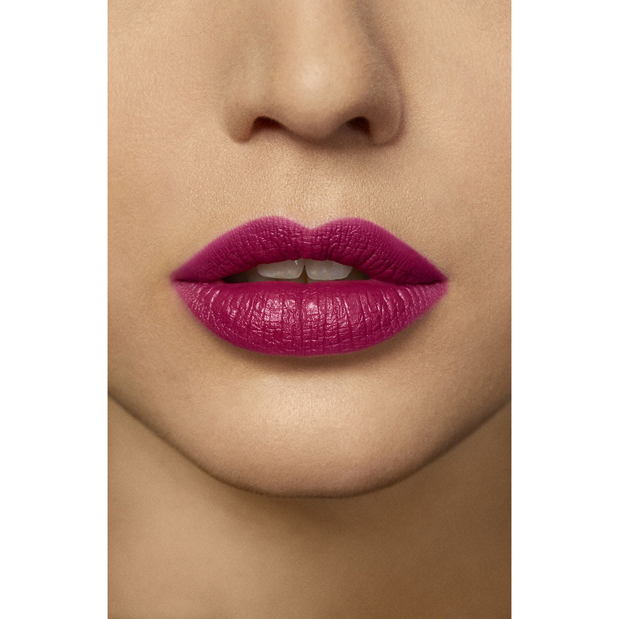 Rouge Essentiel Silky Crème Lipstick