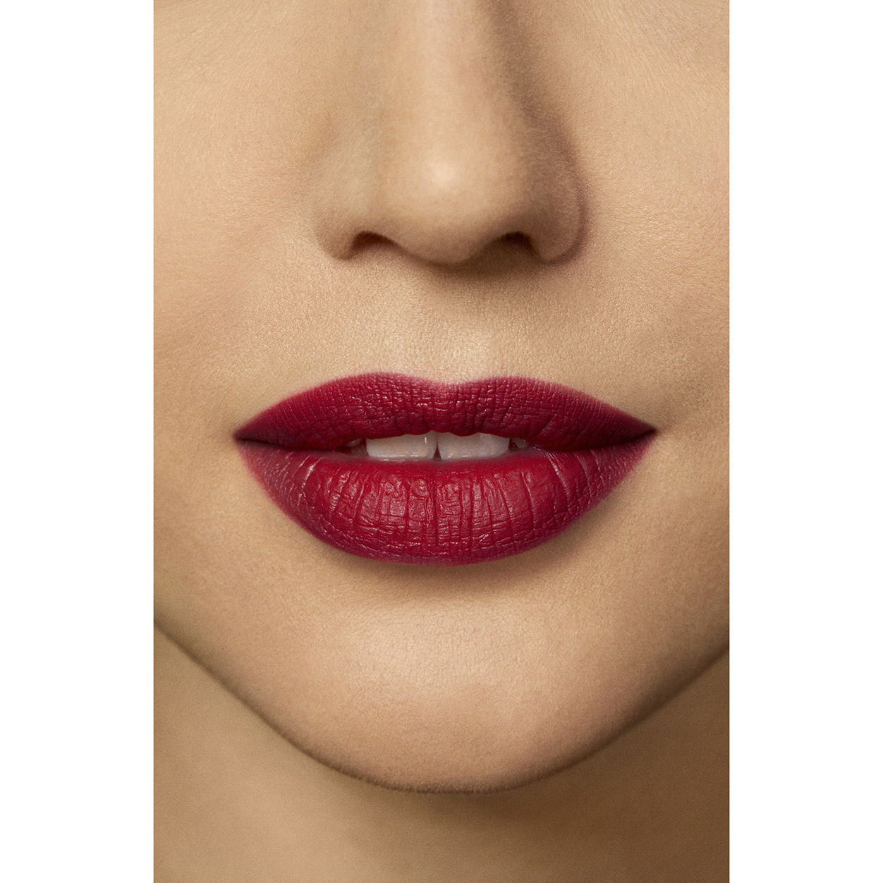 Rouge Essentiel Silky Crème Lipstick