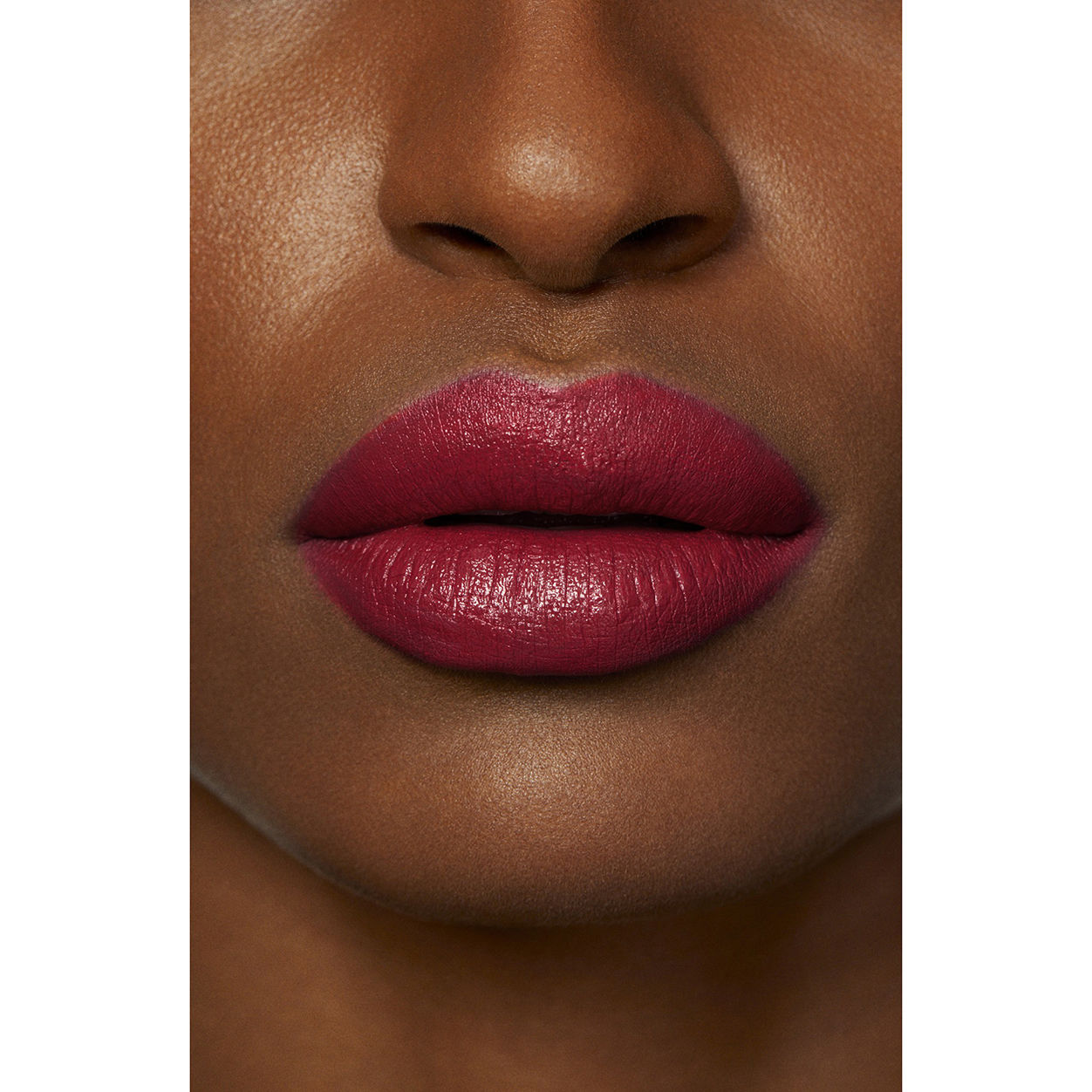 Rouge Essentiel Silky Crème Lipstick