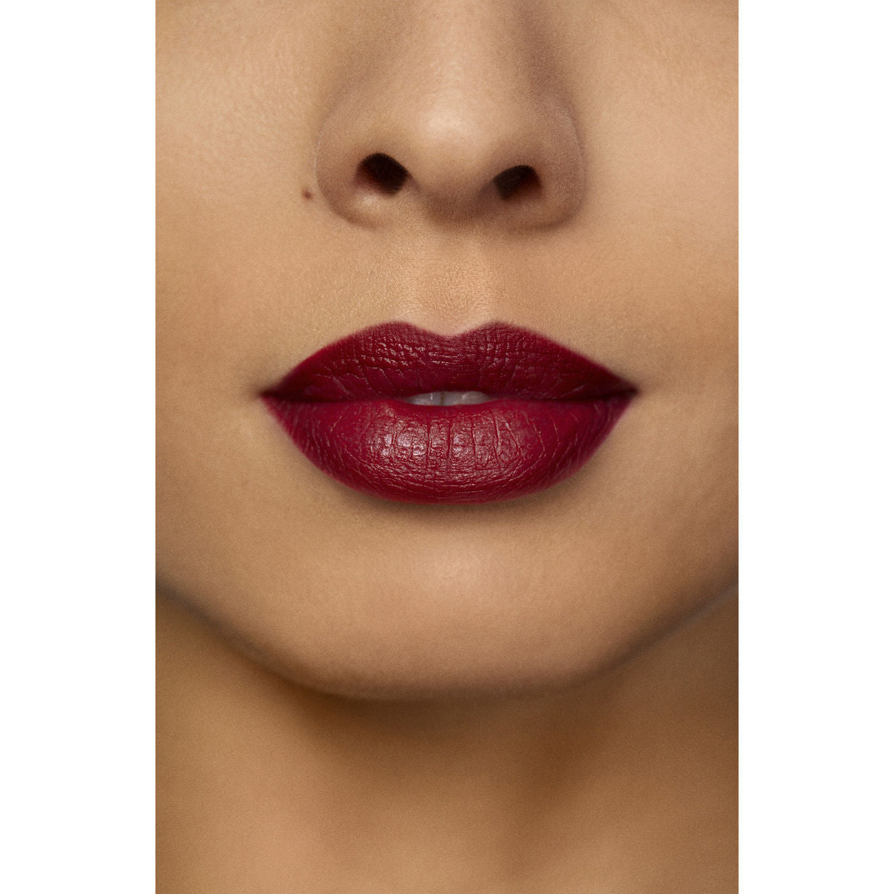 Rouge Essentiel Silky Crème Lipstick