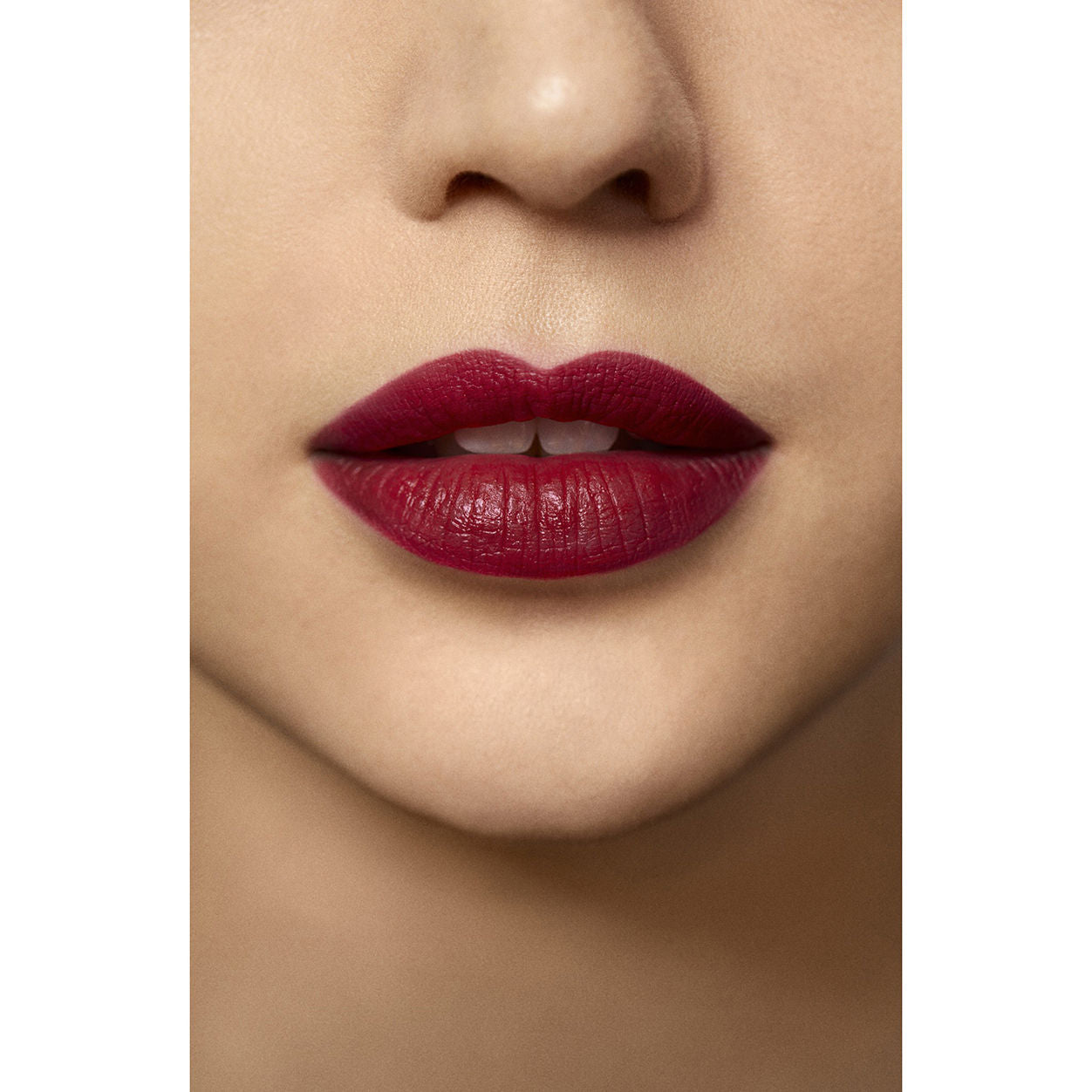 Rouge Essentiel Silky Crème Lipstick