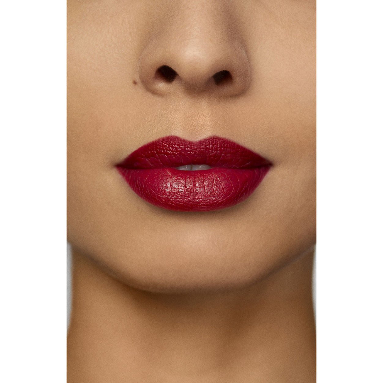 Rouge Essentiel Silky Crème Lipstick