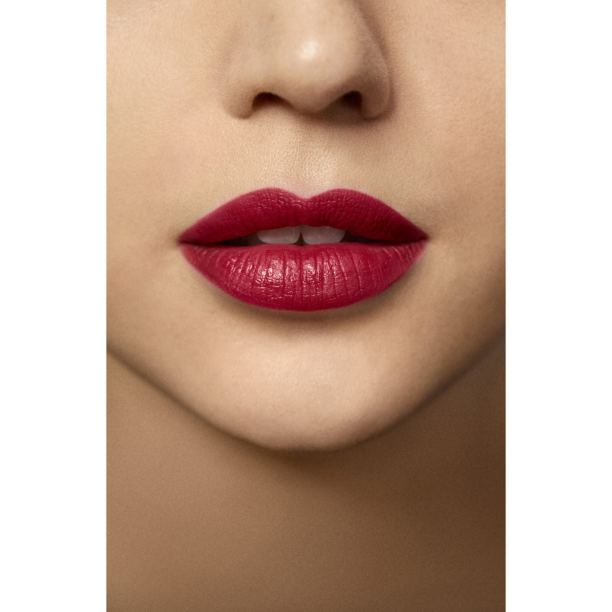 Rouge Essentiel Silky Crème Lipstick